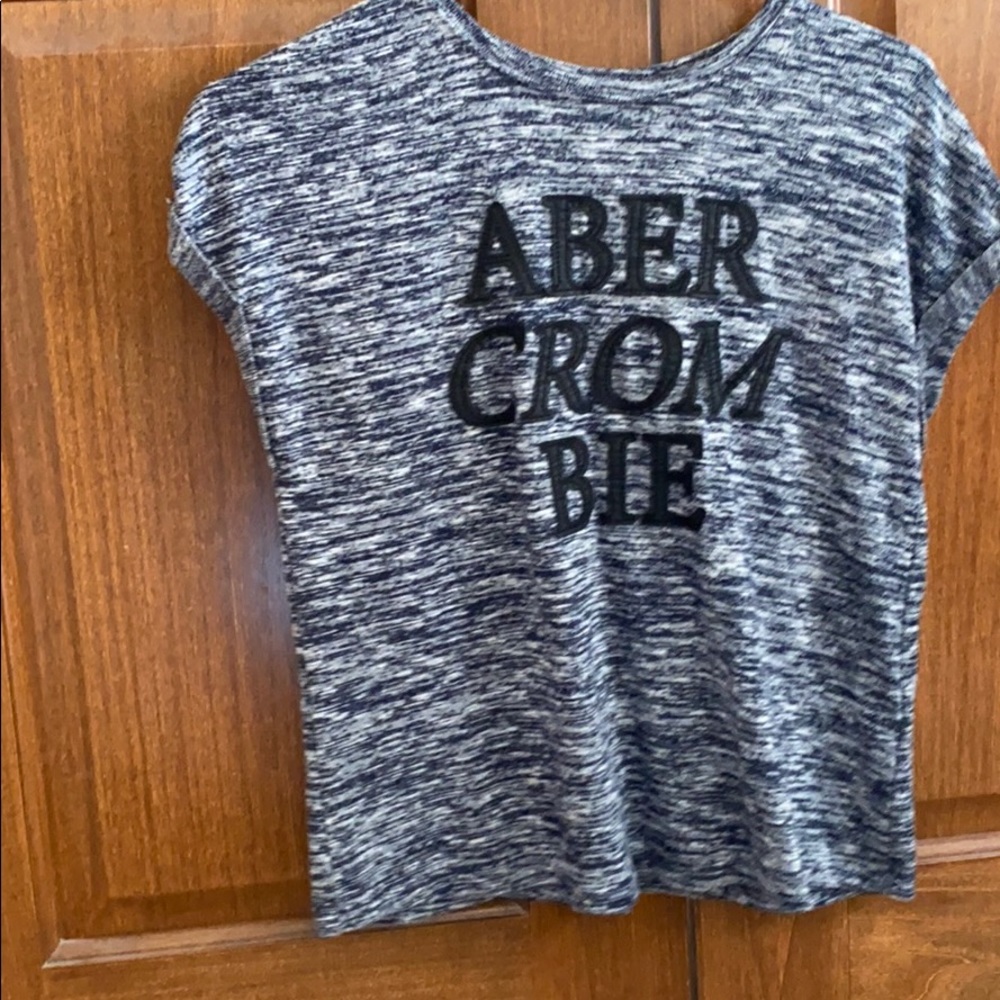 Abercrombie tshirt
